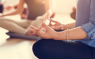 Articles 15 Chakras et psychologie énergétique : rééquilibrer vos centres avec l’EFT
